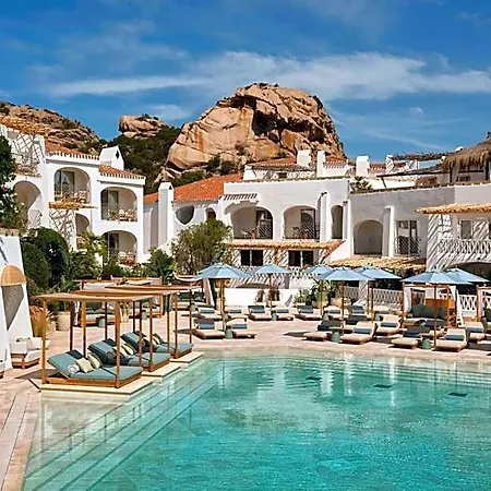 Hotel W Sardinia - Poltu Quatu
