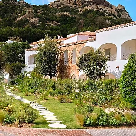 W Sardinia - Poltu Quatu Baia Sardinia