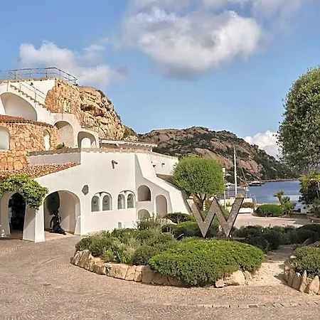 Hotel W Sardinia - Poltu Quatu