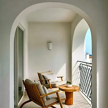 W Sardinia - Poltu Quatu Hotel 5*